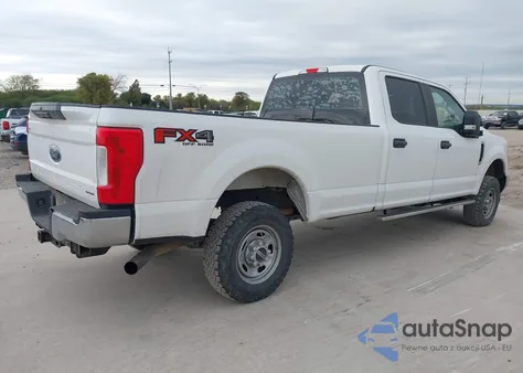 2019 Ford F-250 Xl z USA, uszkodzony, nr VIN 1FT7W2B61KEF79726